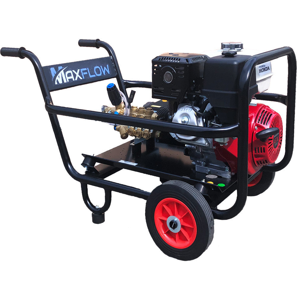 Maxflow Honda GX390 petrol pressure washer side view